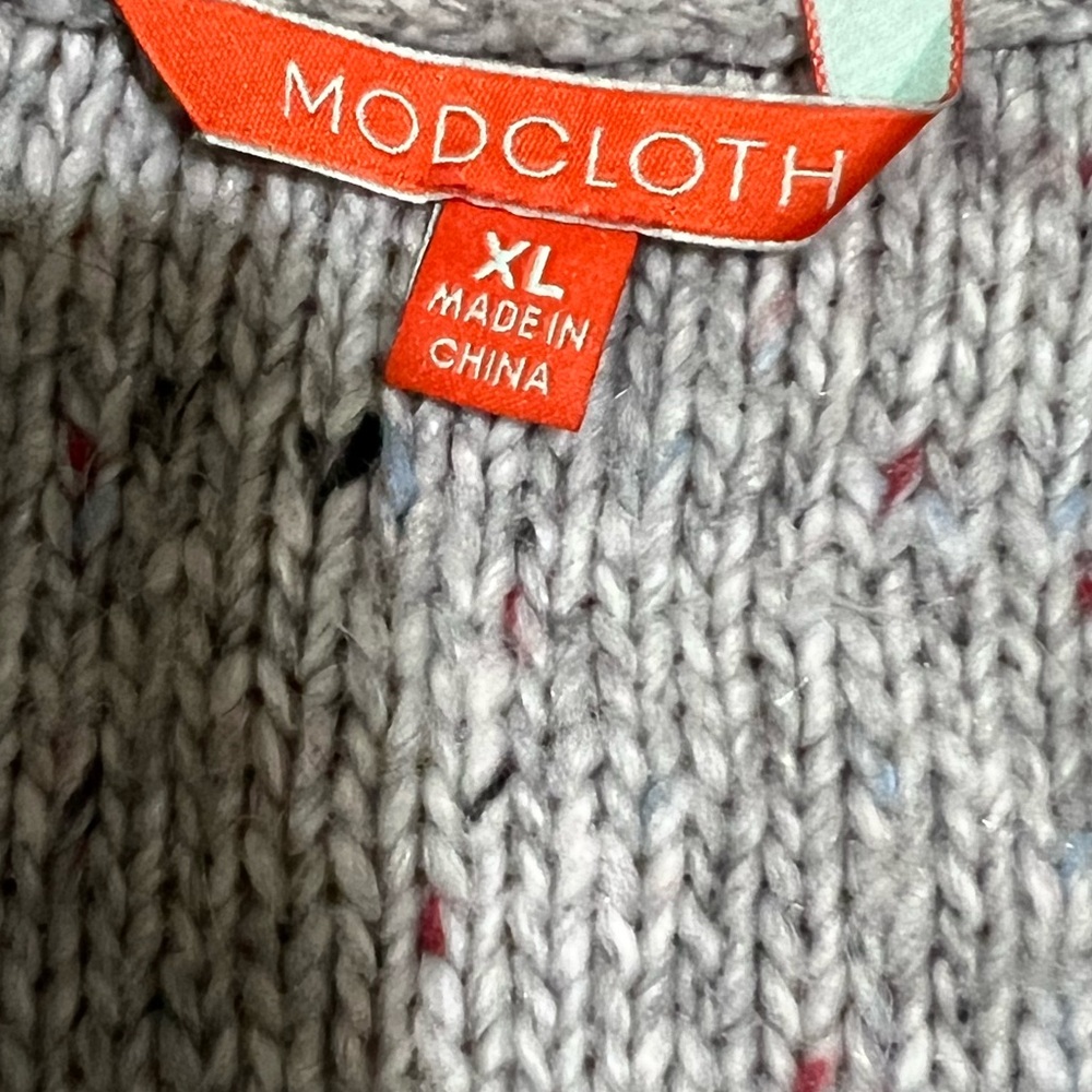 ModCloth Sweater - Picture 4 of 4